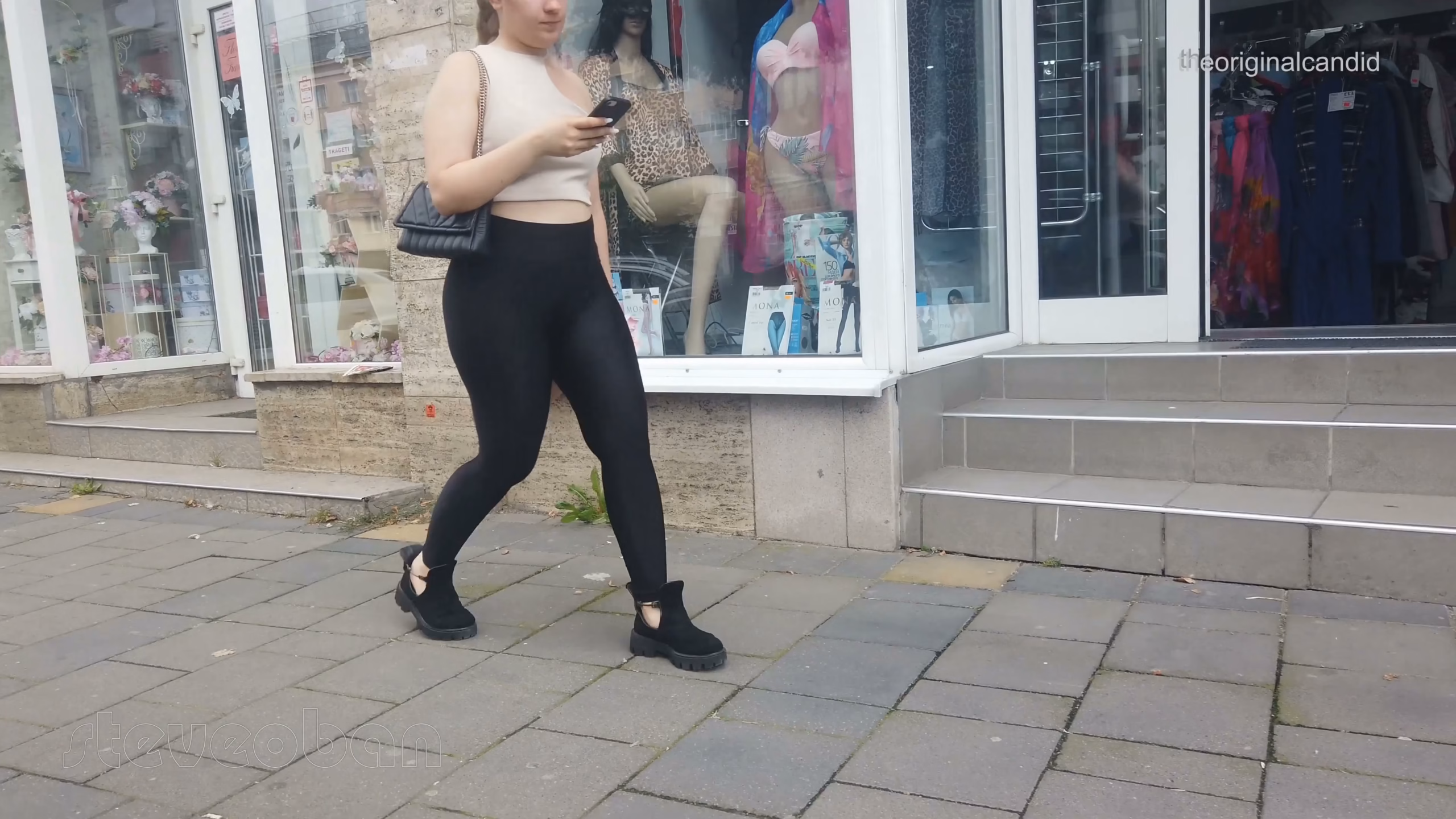 European Petite Donk in Leggings